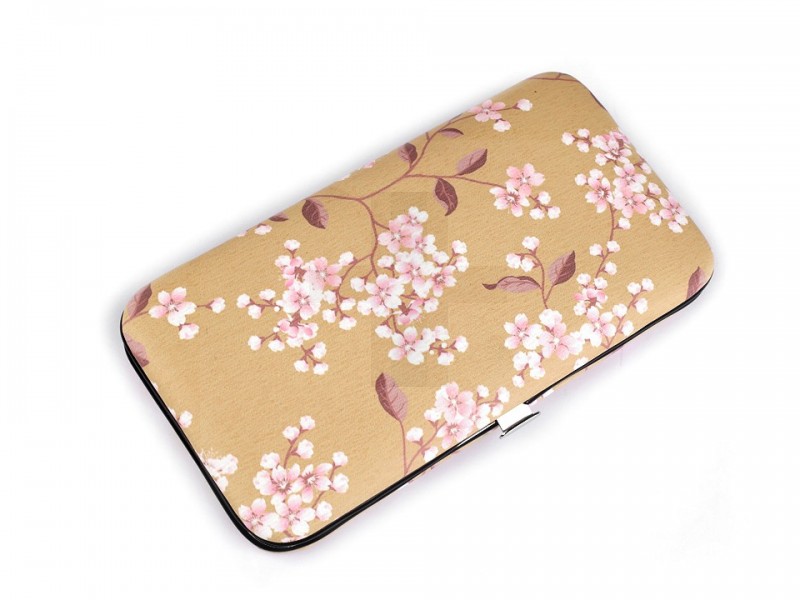 Maniküre im Etui mit Blumen Geschenkidee