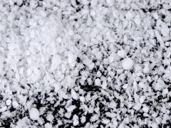 Dekorativer Schnee Kränze